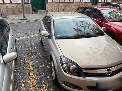Opel Astra GTC