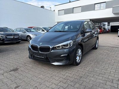 Gebraucht BMW 216 Advantage 116 PS (85 kW) 2020 Grau Kombi