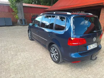Gebraucht VW Touran Highline 140 PS (102 kW) 2012 Van / Kleinbus