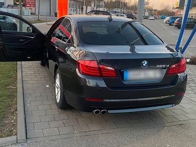 BMW 525