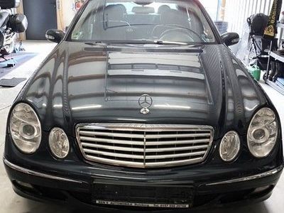 gebraucht Mercedes E200 