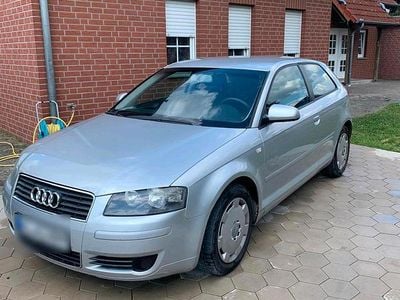 Gebraucht Audi A3 102 PS (75 kW) 2004 Silber Kleinwagen