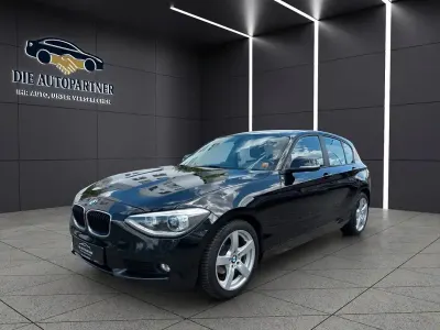 Gebraucht BMW 116 Advantage 136 PS (100 kW) 2015 Schwarz Kleinwagen