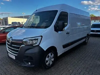Second-hand Renault Master 298 CP (219 kW) 2021 Alb Monovolum