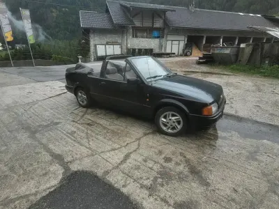 Gebraucht Ford Escort Cabriolet 74 PS (54 kW) 1988 Schwarz Cabrio