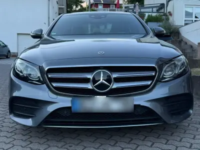 Gebraucht Mercedes E220 200 PS (147 kW) 2018 Grau Limousine