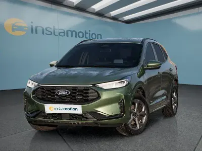 Second-hand Ford Kuga ST-Line 242 CP (177 kW) 2025 Verde SUV
