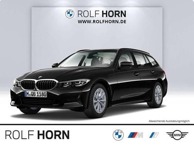 Gebraucht BMW 330 Advantage 258 PS (189 kW) 2020 Saphirschwarz metallic Kombi
