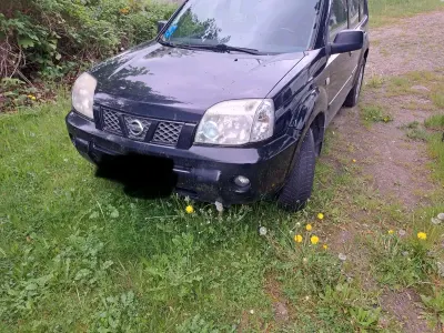 Gebraucht Nissan X-Trail 136 PS (100 kW) 2006 Schwarz SUV