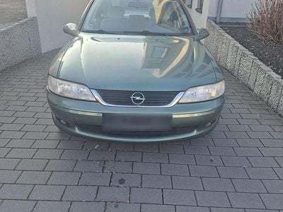 Gebraucht Opel Vectra 136 PS (100 kW) 1999 Grün Limousine