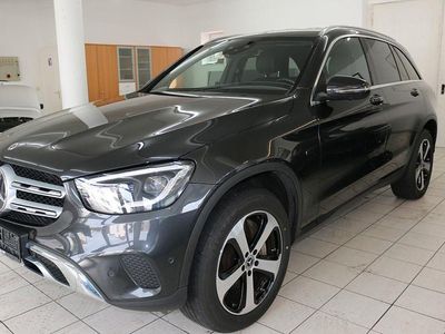 Mercedes GLC300e
