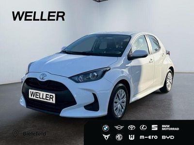 Gebraucht Toyota Yaris Comfort 72 PS (52 kW) 2023 Schneeweiß Kleinwagen