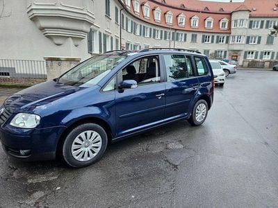 Grau Gebraucht 2005 VW Touran Trendline Van / Kleinbus | 1.399 € (Guter Preis)