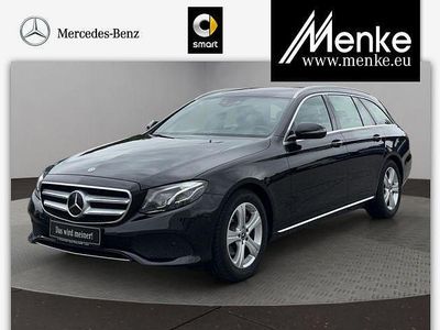 Schwarz Gebraucht 2018 Mercedes E220 Avantgarde Kombi | 25.980 € (Fairer Preis)
