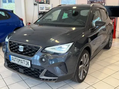 Usata Seat Arona FR 150 CV (110 kW) 2023 Grigio SUV