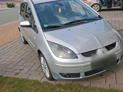 Usata Mitsubishi Colt 95 CV (69 kW) 2008 Argento Utilitaria