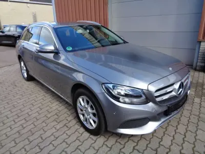 Gebraucht Mercedes C200 184 PS (135 kW) 2015 Grau Kombi