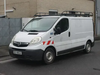 Gebraucht Opel Vivaro 90 PS (66 kW) 2007 Weiß Van / Kleinbus