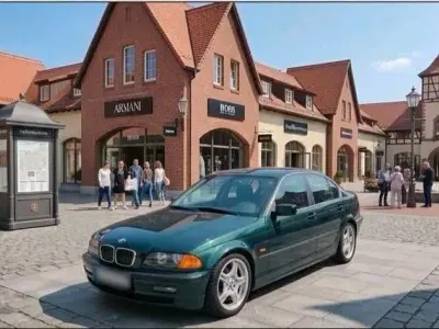 Gebraucht BMW 320 Basis 150 PS (110 kW) 1998 Grün Limousine