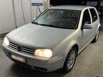 Silber Gebraucht 1999 VW Golf IV Highline Kleinwagen | 1.250 € (Fairer Preis)