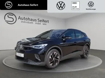 Gebraucht VW ID.4 Pro Performance 150 kW (204 PS) 2022 Mythosschwarz metallic (metallic) SUV