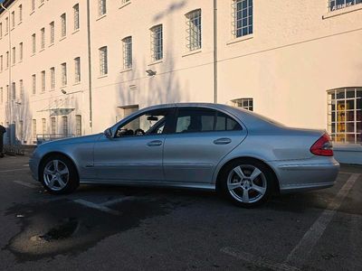 Silber Gebraucht 2006 Mercedes E280 Avantgarde Limousine | 5.800 € (Fairer Preis)