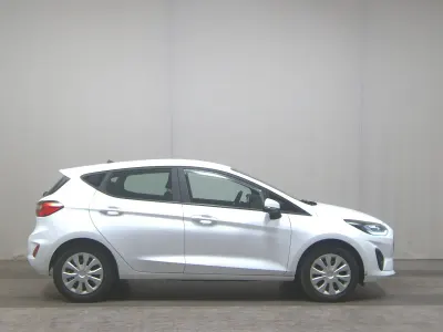 Gebraucht Ford Fiesta Cool & Connect 75 PS (55 kW) 2022 Weiss Kleinwagen