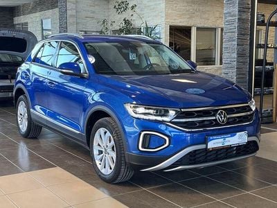 Begagnad VW T-Roc IQ Drive 150 HK (110 kW) 2023 Blå SUV