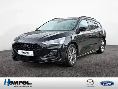 Używany Ford Focus ST-Line 125 KM (91 kW) 2023 Czarny Kombi