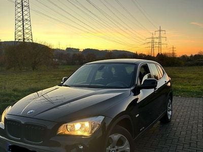 Gebraucht BMW X1 143 PS (105 kW) 2010 Schwarz SUV