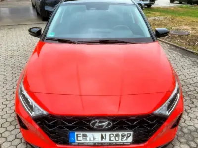 Gebraucht Hyundai i20 Intro Edition 101 PS (74 kW) 2020 Rot Kleinwagen