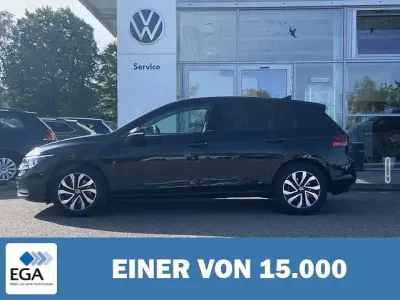 Gebraucht VW Golf VIII Active 150 PS (110 kW) 2023 Schwarz metallic