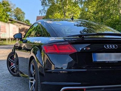 Audi TTS