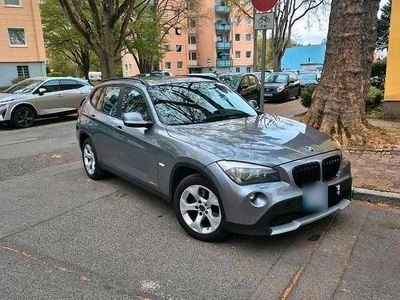 Gebraucht BMW X1 143 PS (105 kW) 2011 Grau SUV