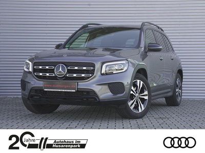 Gebraucht Mercedes GLB200 Night 163 PS (119 kW) 2022 Silber SUV