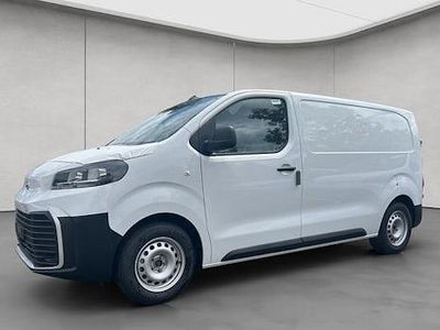 Weiß Gebraucht 2025 Toyota Proace Van / Kleinbus | 28.690 € (Guter Preis)