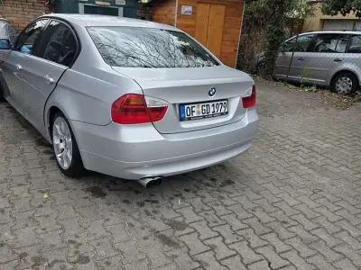 Gebraucht BMW 320 150 PS (110 kW) 2005 Limousine