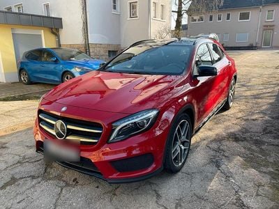 Brugt Mercedes GLA250 214 HK (157 kW) 2014 Rød SUV