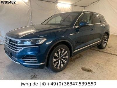 Gebraucht VW Touareg Elegance 381 PS (280 kW) 2021 Aquamarinblau SUV