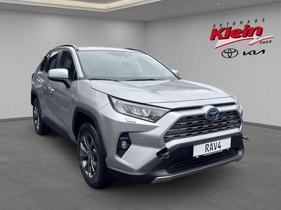 Neu Toyota RAV4 Hybrid Team 179 PS (131 kW) 2025 Silber SUV