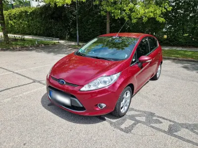 Gebraucht Ford Fiesta Titanium 82 PS (60 kW) 2012 Kleinwagen