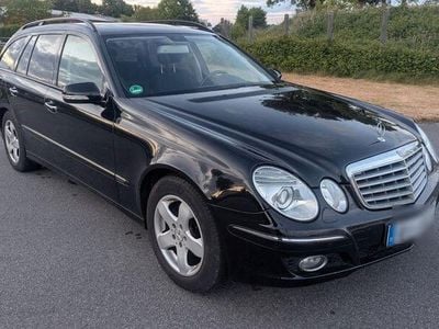 Mercedes E220