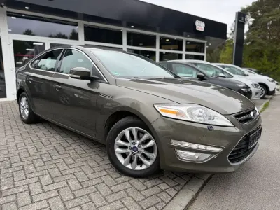 Gebraucht Ford Mondeo Titanium 160 PS (117 kW) 2011 Braun Limousine
