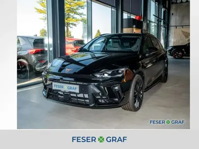Neu Cupra Leon VZ 333 PS (244 kW) 2026 Mitternachtsschwarz Kombi