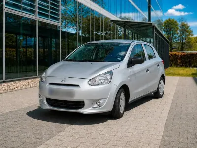 Gebraucht Mitsubishi Space Star 71 PS (52 kW) 2016 Silber Kleinwagen