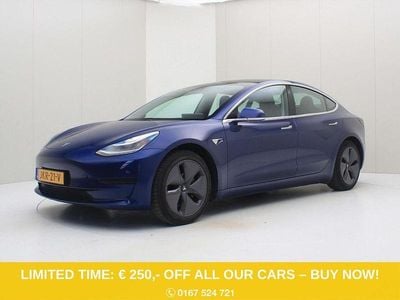 Blau Gebraucht 2020 Tesla Model 3 Standard Range Limousine | 18.400 € (Guter Preis)