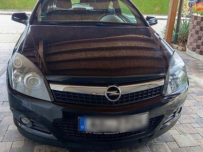 Opel Astra GTC