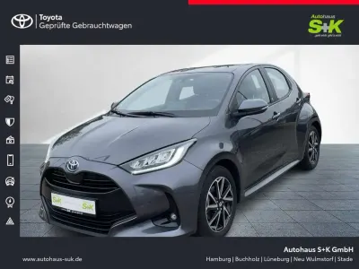 Gebraucht Toyota Yaris Hybrid Team 116 PS (85 kW) 2022 Grau Kleinwagen
