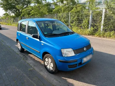 Używany Fiat Panda 60 KM (44 kW) 2006 Niebieski Hatchback