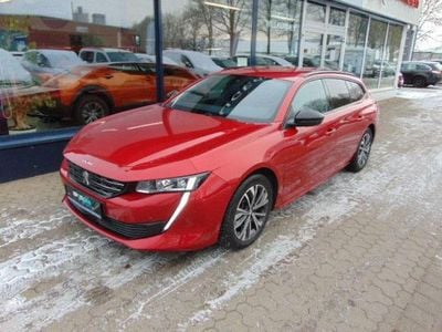 Gebraucht Peugeot 508 SW Allure 131 PS (96 kW) 2022 Rot/metallic + klarlack farbig Kombi